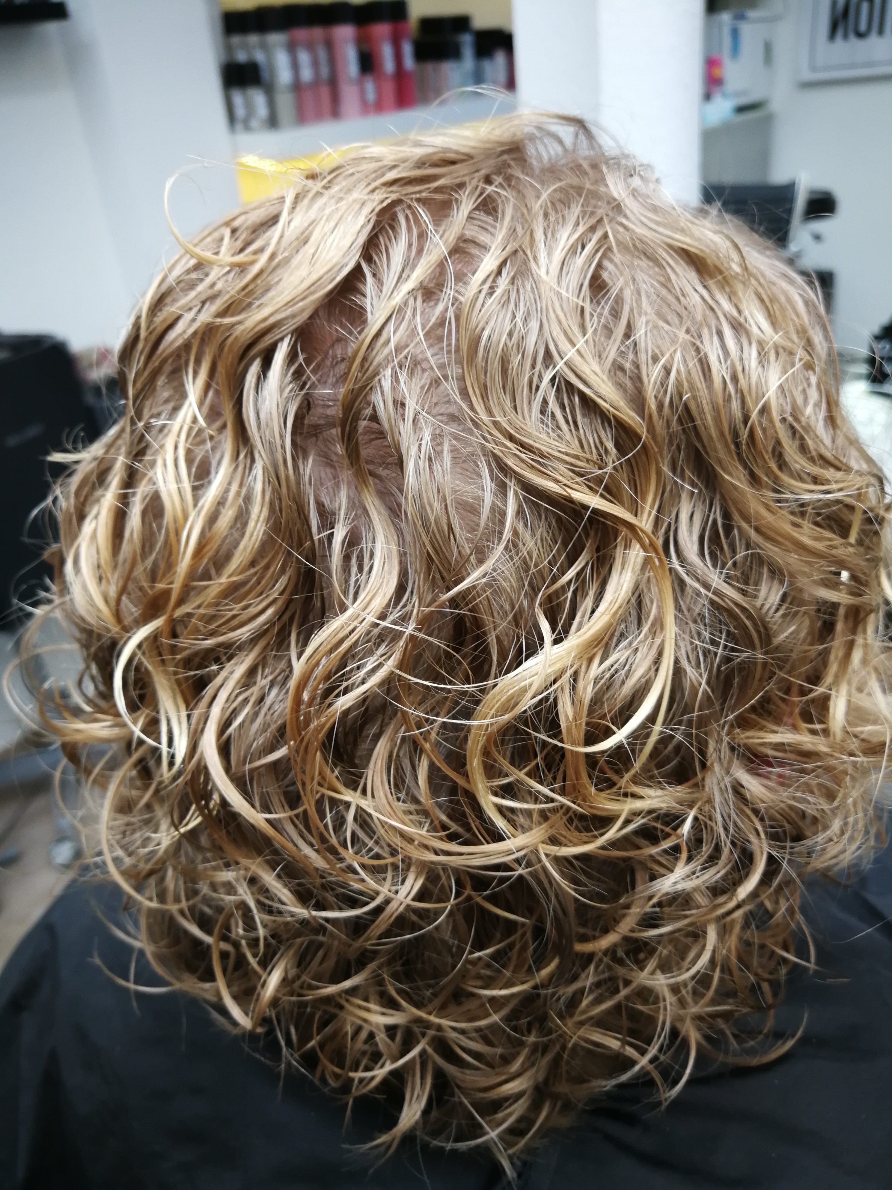 Dauerwelle frauen kurze haare